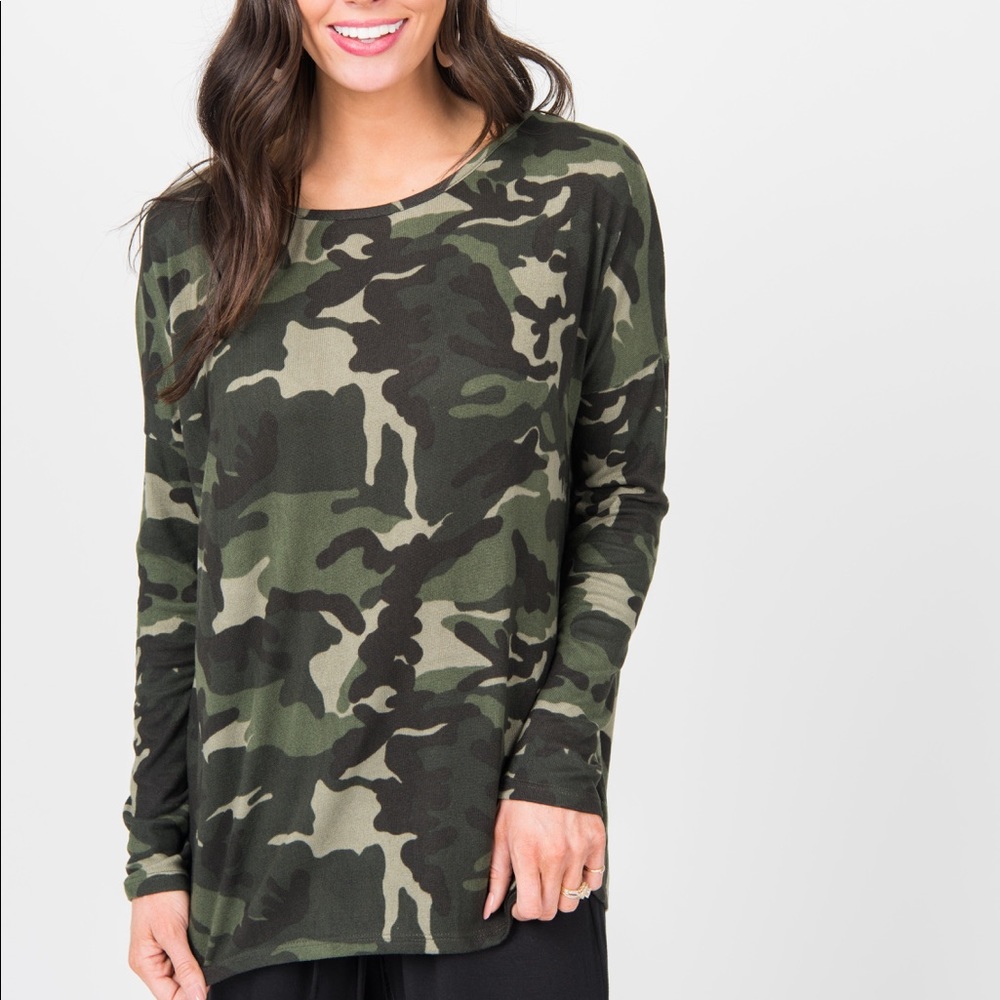 Camo lightweight pullover
